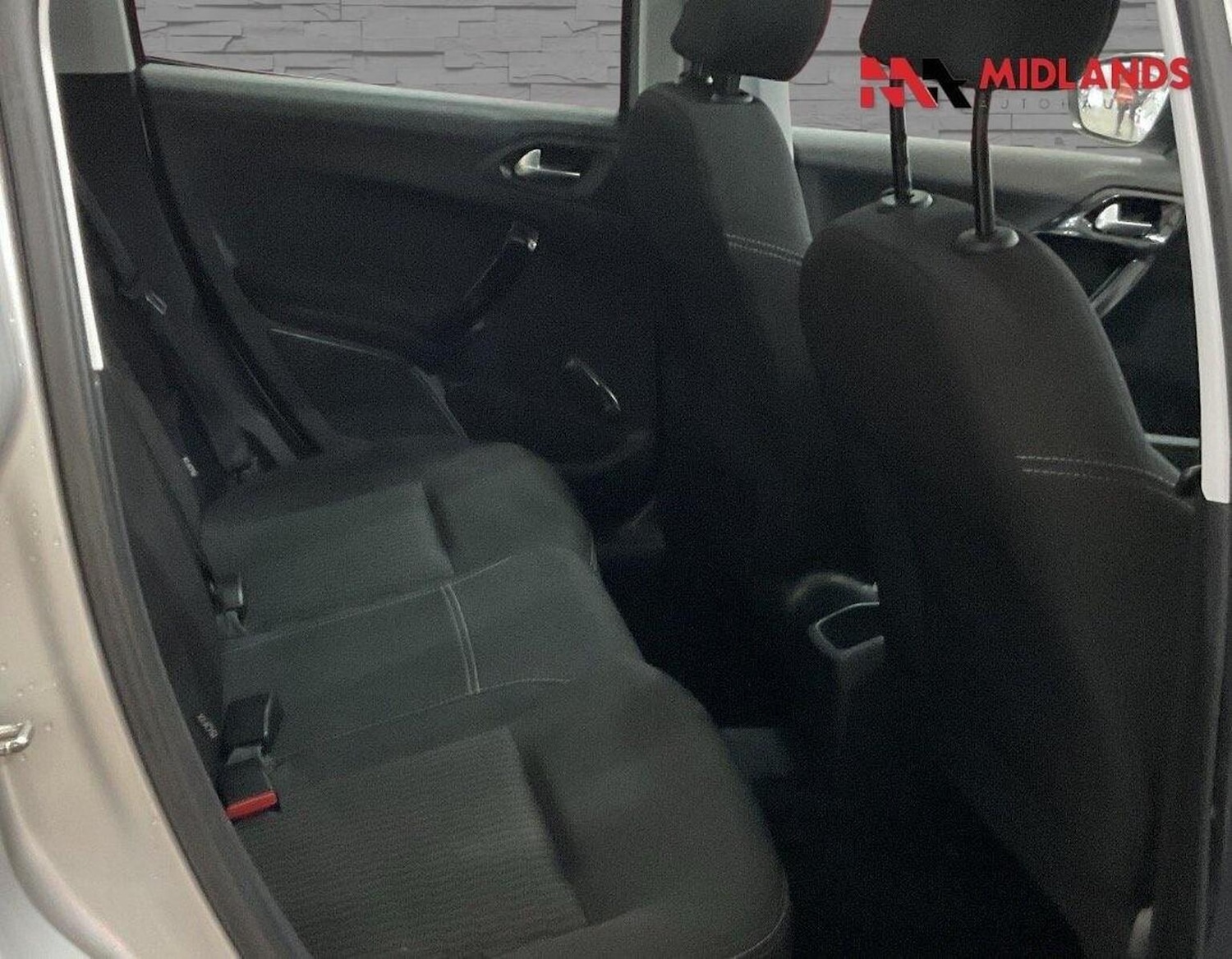 Used Peugeot 208 2015 for sale - 77423576: Photo 10