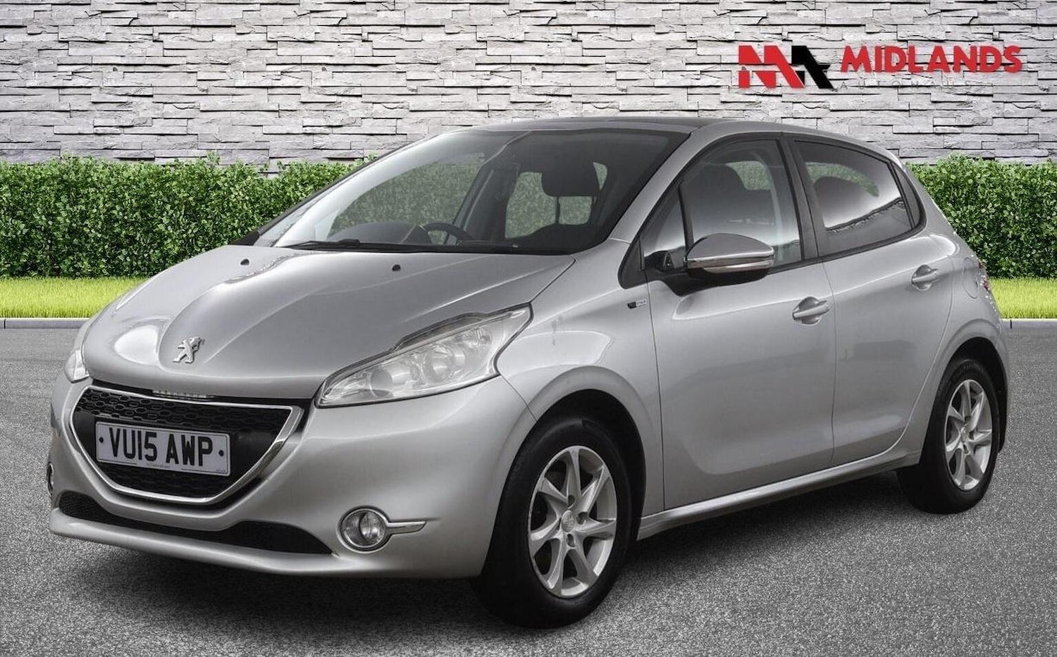 Used Peugeot 208 2015 for sale - 77423576: Photo 3