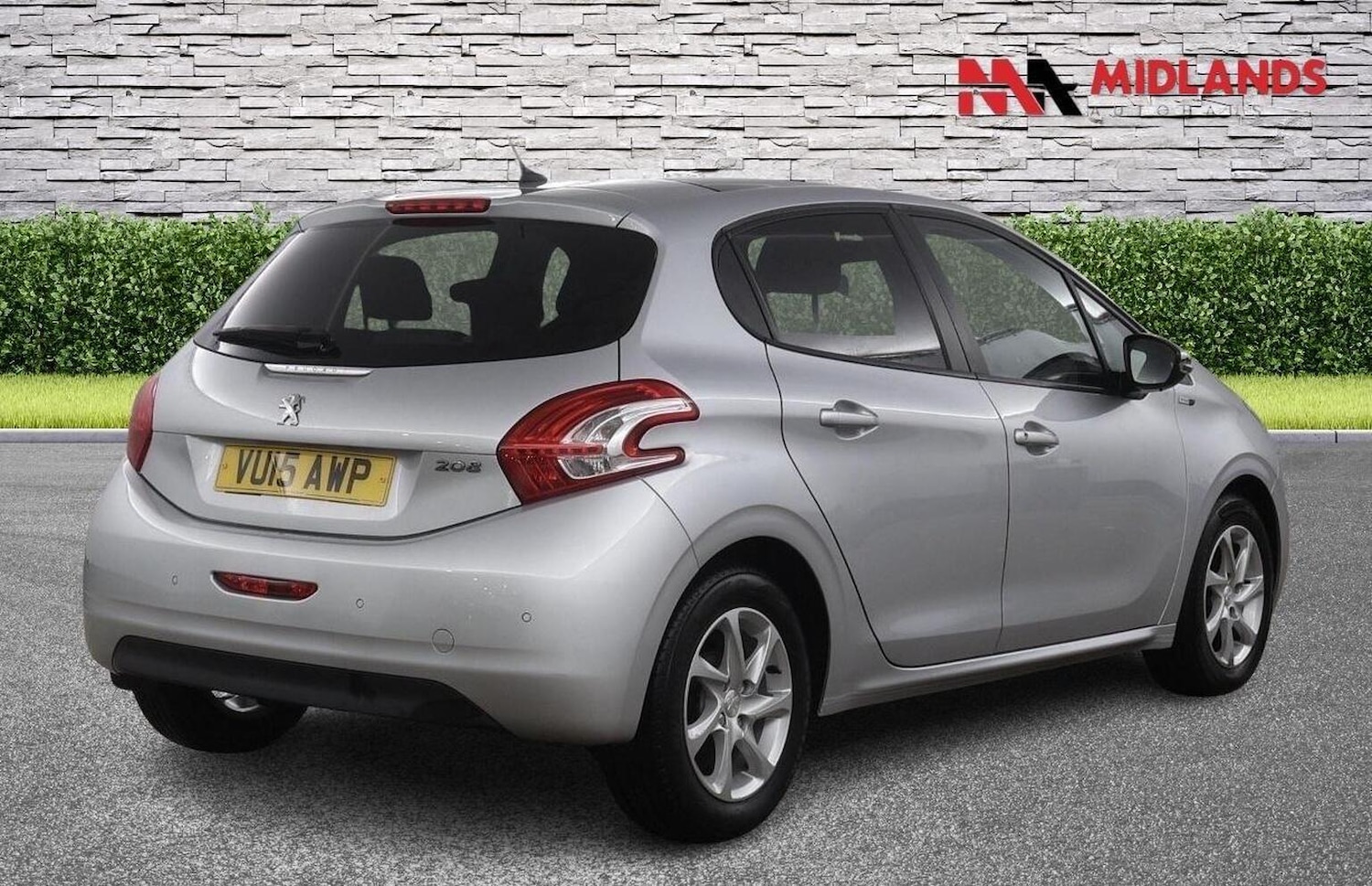Used Peugeot 208 2015 for sale - 77423576: Photo 4