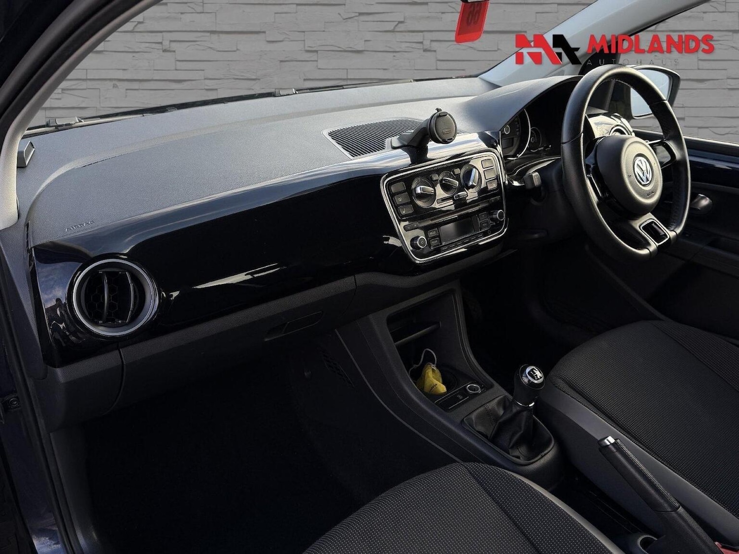 Used Volkswagen up! 2015 for sale - 77465626: Photo 10