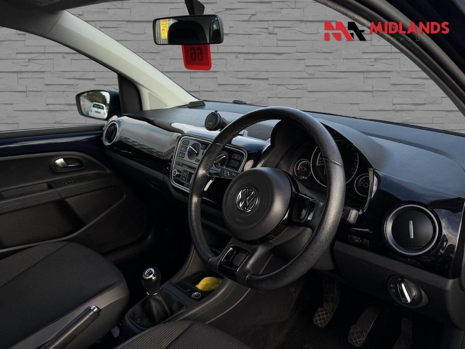 Used Volkswagen up! 2015 for sale - 77465626: Photo 11