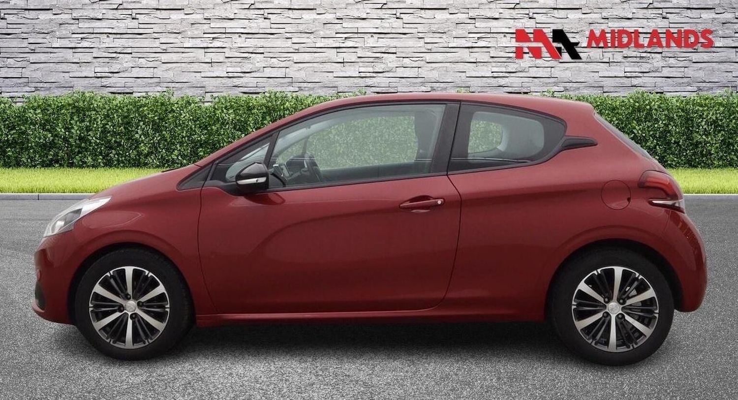 Used Peugeot 208 2016 for sale - 77881048: Photo 6