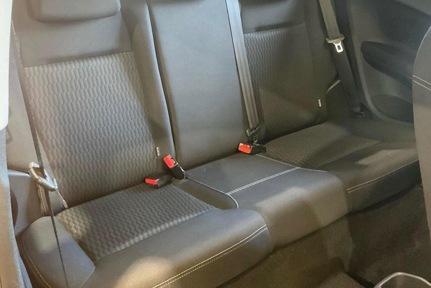 Used Peugeot 208 2016 for sale - 77881048: Photo 9