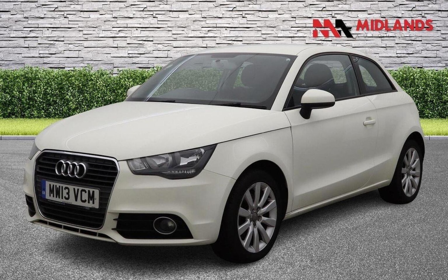 Used Audi A1 2013 for sale - 77289110: Photo 3