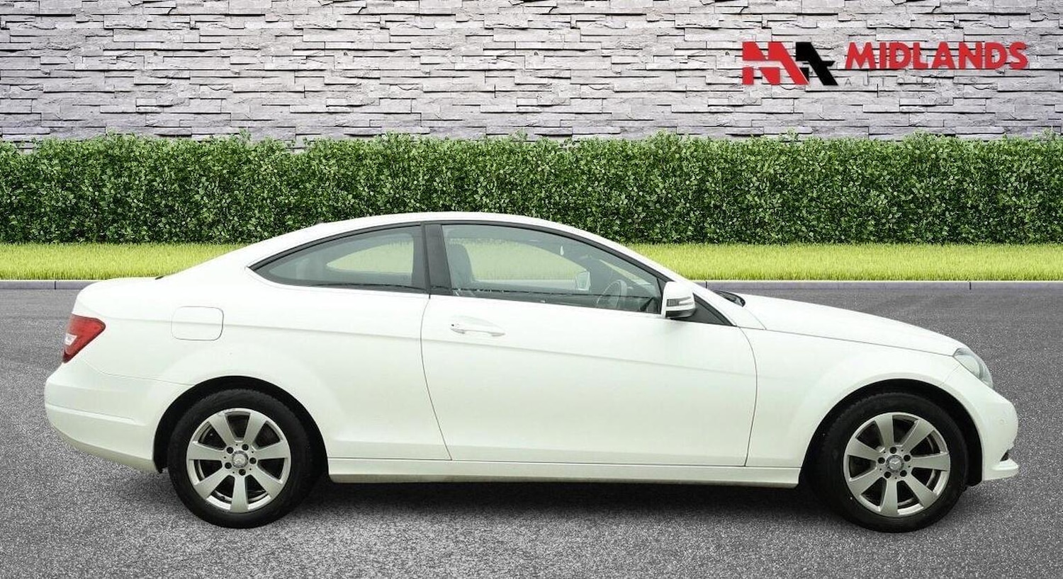 Used Mercedes-Benz C Class 2014 for sale - 77342597: Photo 6