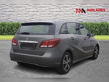 Used Mercedes-Benz B Class 2017 for sale - 77014759: Photo