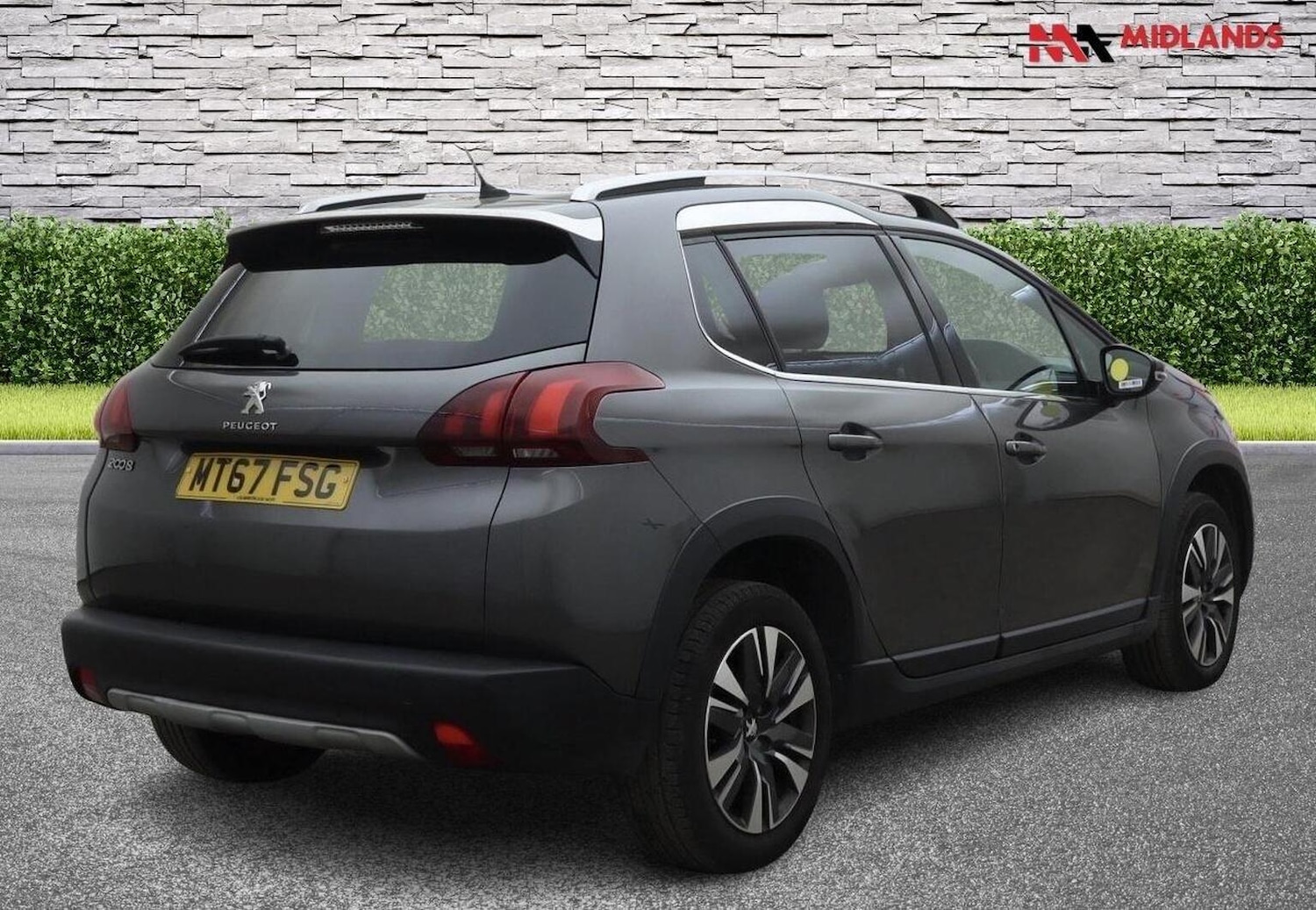 Used Peugeot 2008 2017 for sale - 78201975: Photo 4