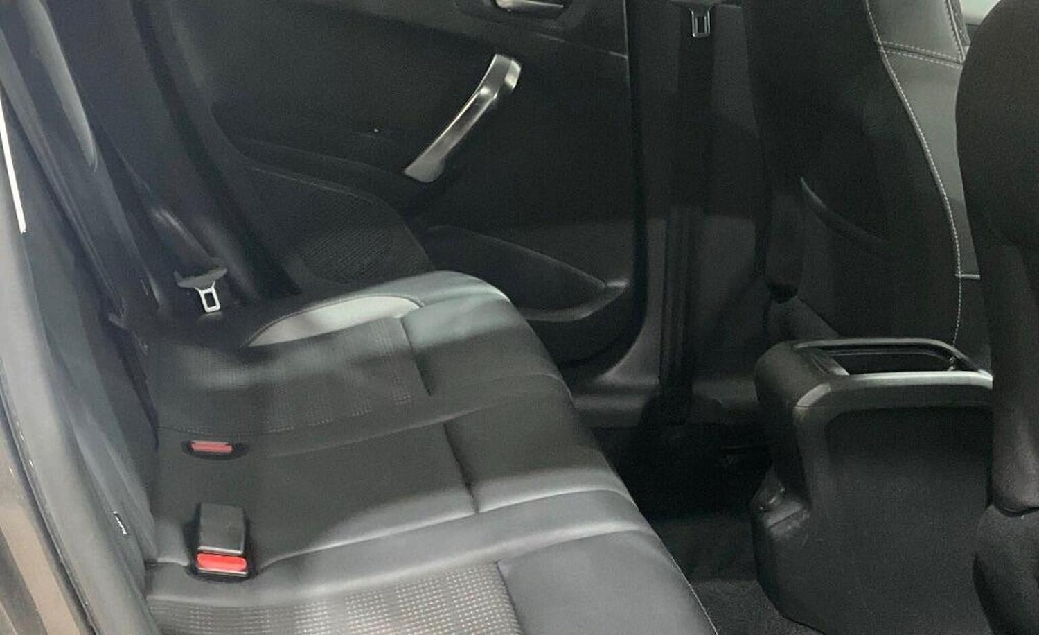 Used Peugeot 2008 2017 for sale - 78201975: Photo 9