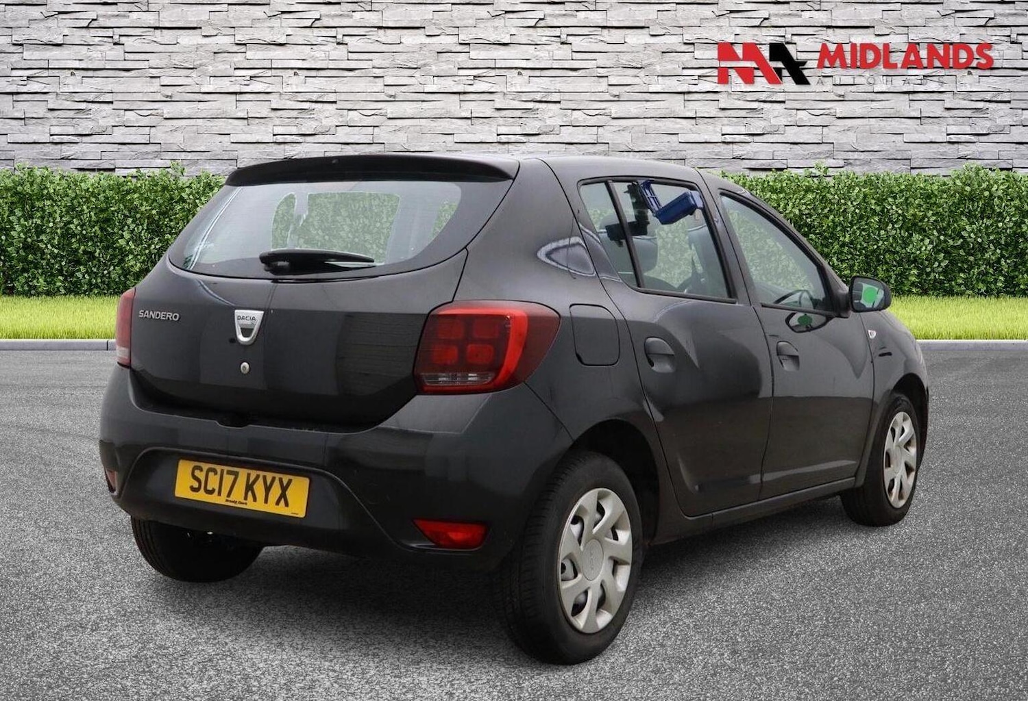 Used Dacia Sandero 2017 for sale - 76369371: Photo 3