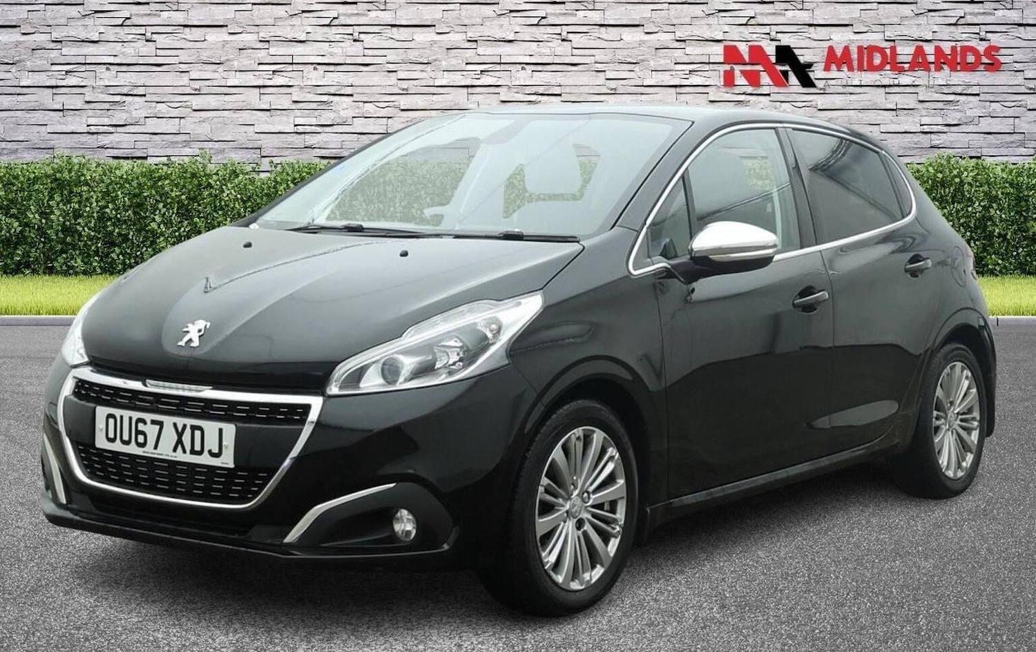 Used Peugeot 208 2017 for sale - 77735687: Photo 3