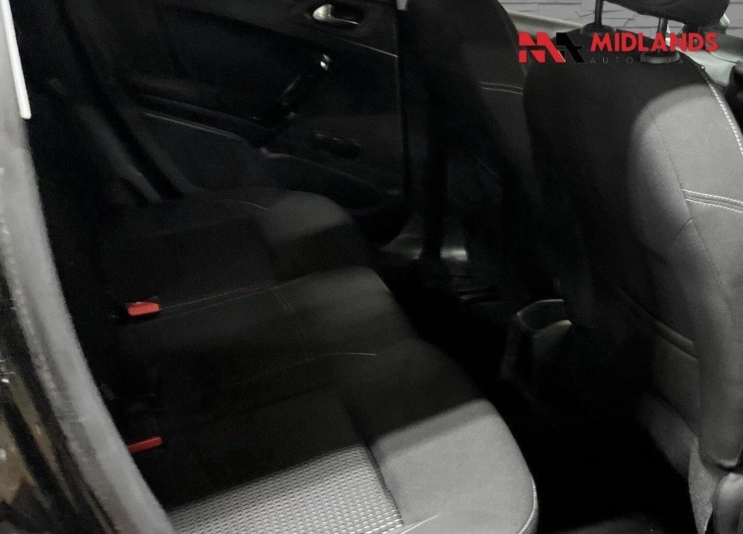 Used Peugeot 208 2017 for sale - 77735687: Photo 9