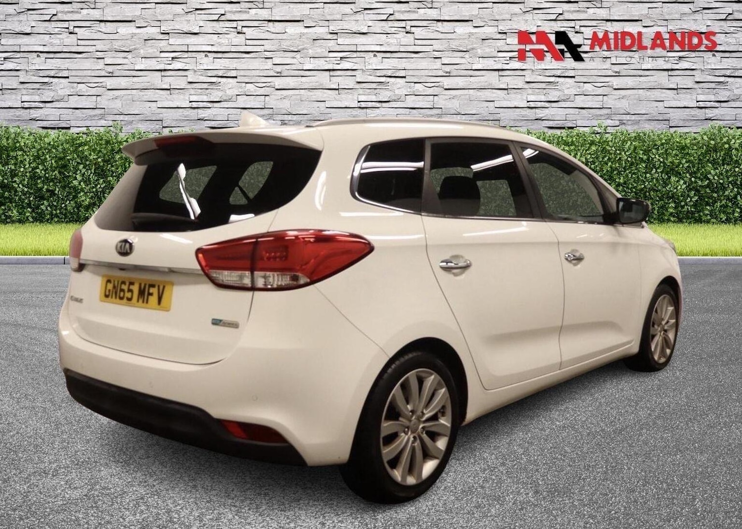 Used Kia Carens 2015 for sale - 77822394: Photo 4