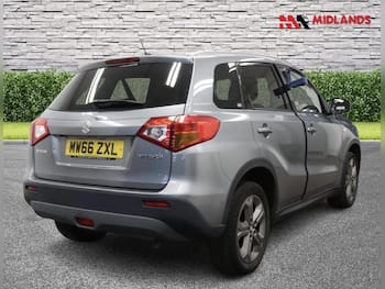 Used Suzuki Vitara 2017 for sale - 79805950: Photo