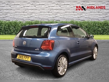 Used Volkswagen Polo 2015 for sale - 77558546: Photo