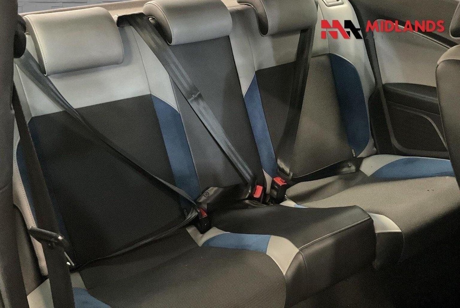 Used Volkswagen Polo 2015 for sale - 77558546: Photo 9