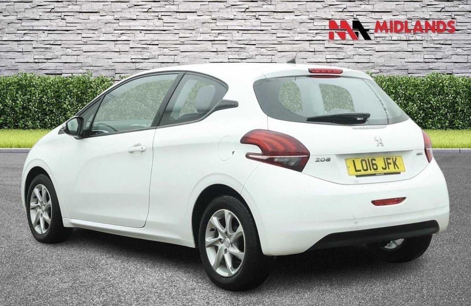 Used Peugeot 208 2016 for sale - 77595369: Photo 5