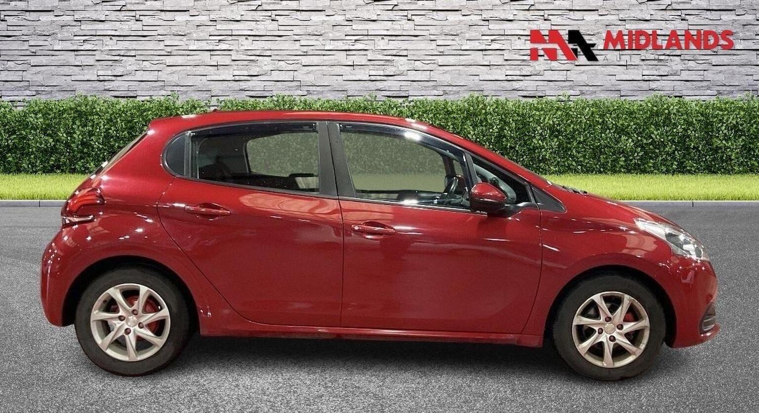 Used Peugeot 208 2016 for sale - 77668546: Photo 4