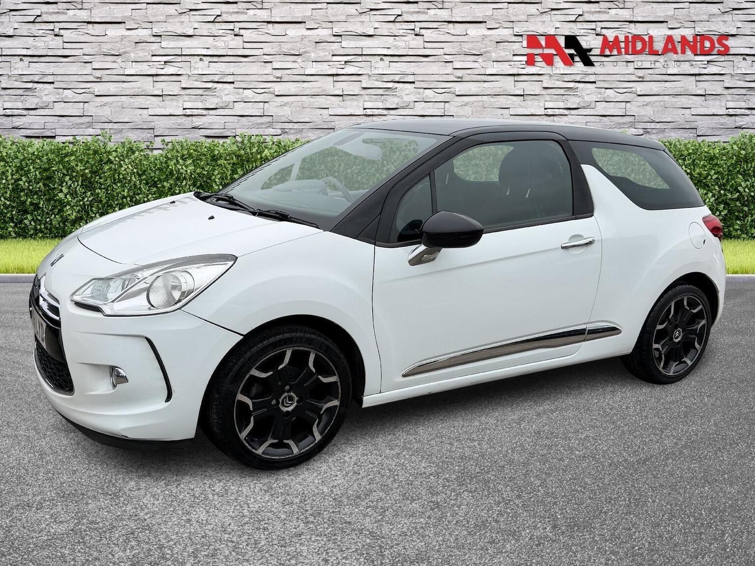 Used Citroen DS3 2011 for sale - 77796900: Photo 3