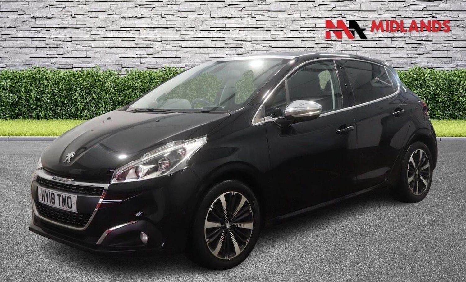 Used Peugeot 208 2018 for sale - 77289118: Photo 3