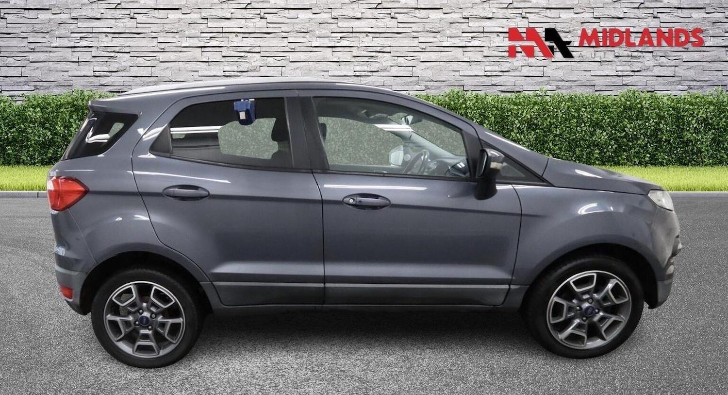 Used Ford Ecosport 2016 for sale - 77953996: Photo 4