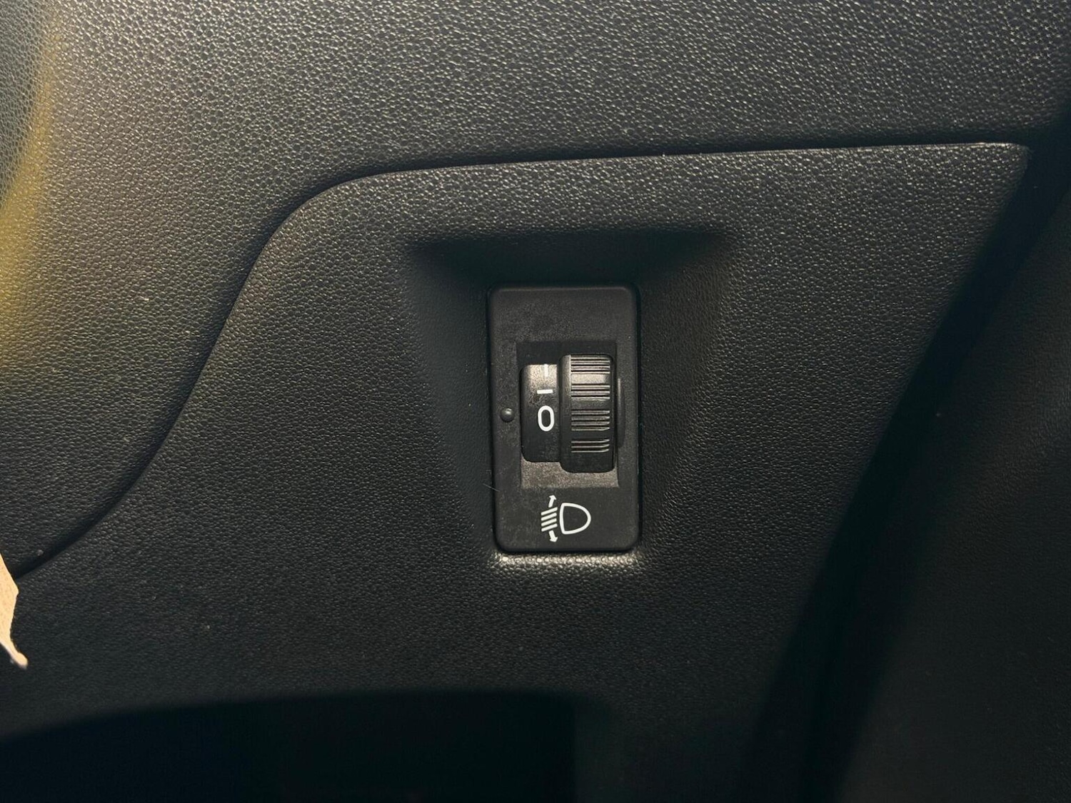 Used Citroen C3 Picasso 2016 for sale - 77968644: Photo 18