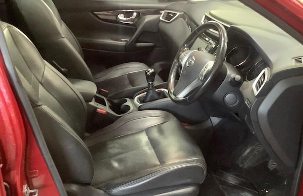 Used Nissan Qashqai 2015 for sale - 76225289: Photo 6