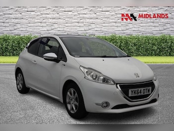 Used Peugeot 208 2014 for sale - 77567462: Photo