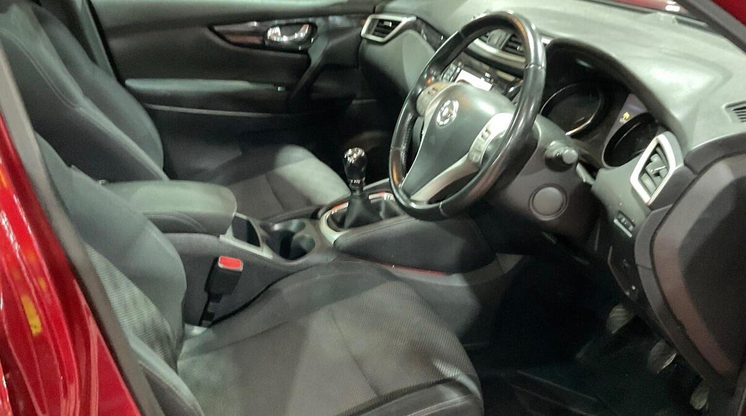 Used Nissan Qashqai 2015 for sale - 77080756: Photo 9