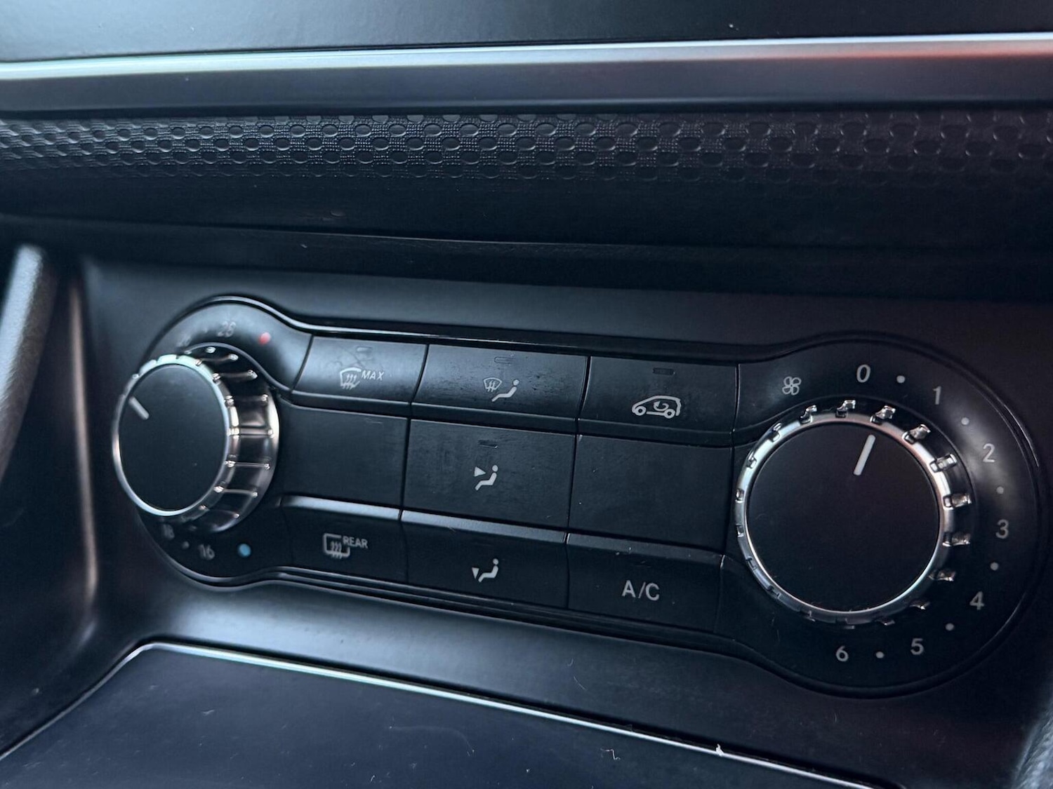 Used Mercedes-Benz A-Class 2017 for sale - 76897001: Photo 19