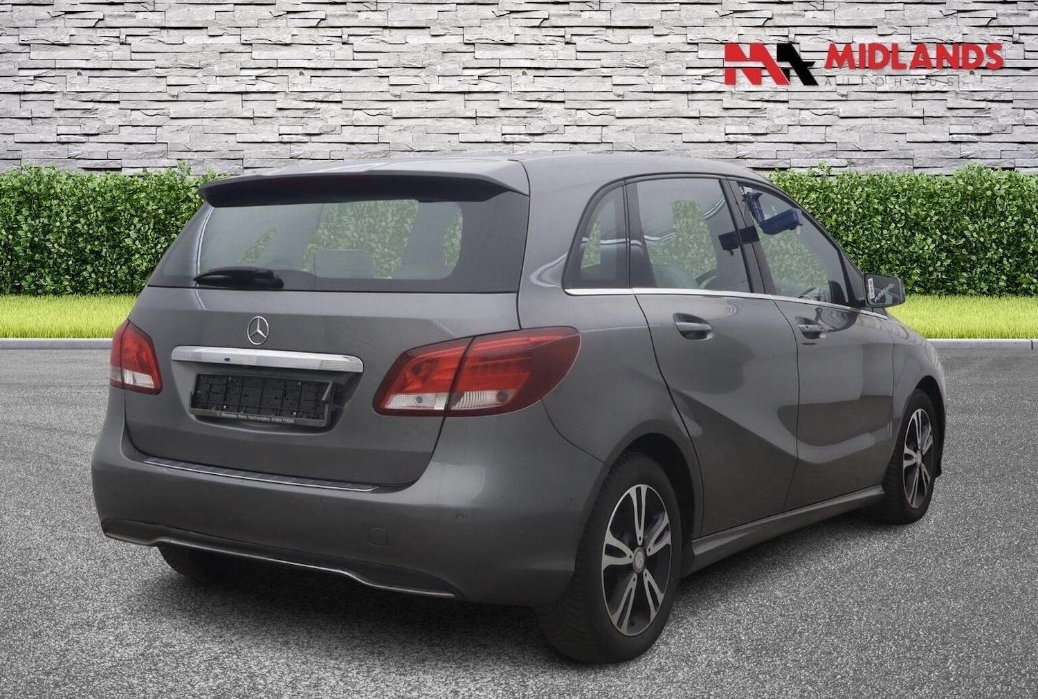 Used Mercedes-Benz B Class 2017 for sale - 76924480: Photo 4