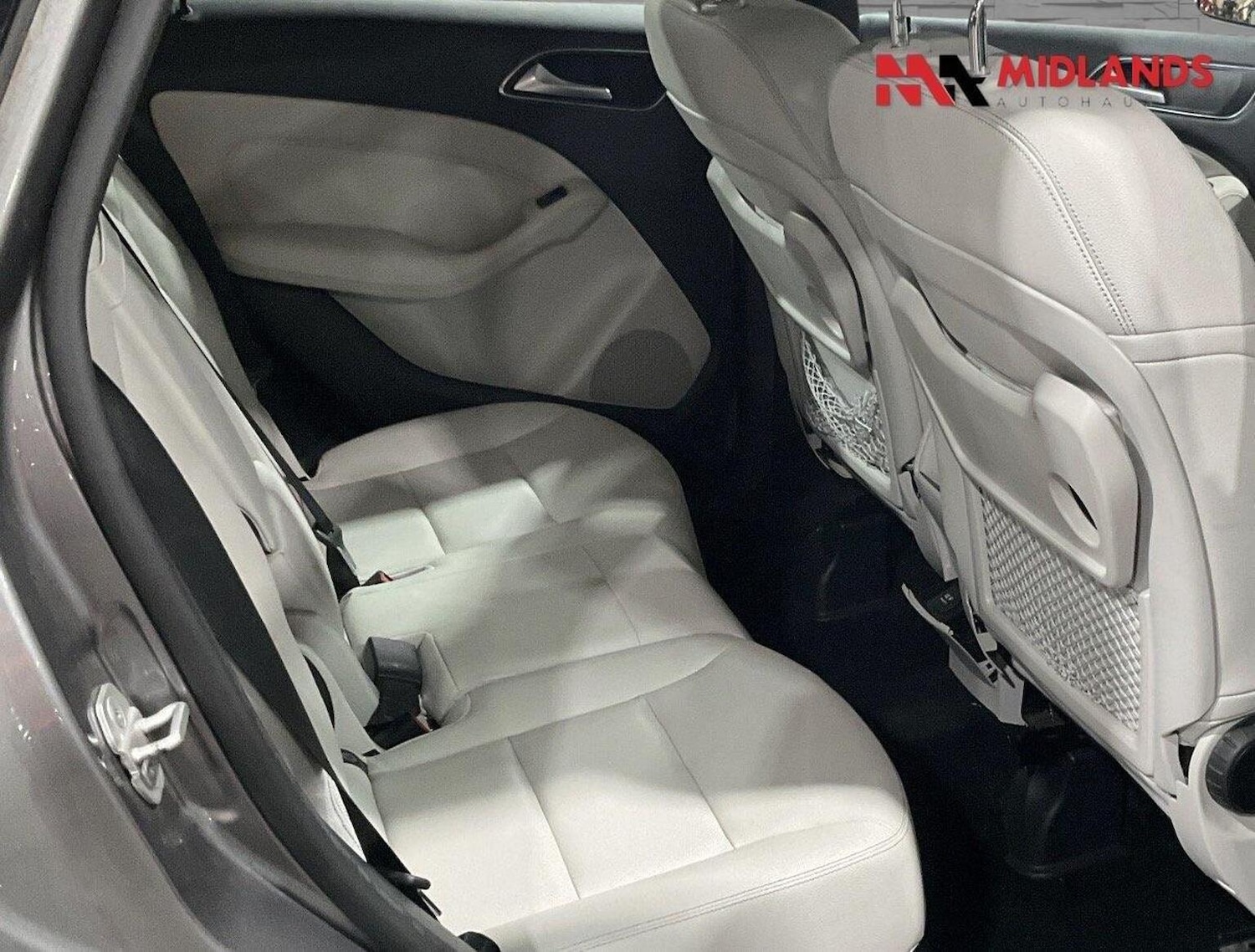 Used Mercedes-Benz B Class 2017 for sale - 76924480: Photo 9