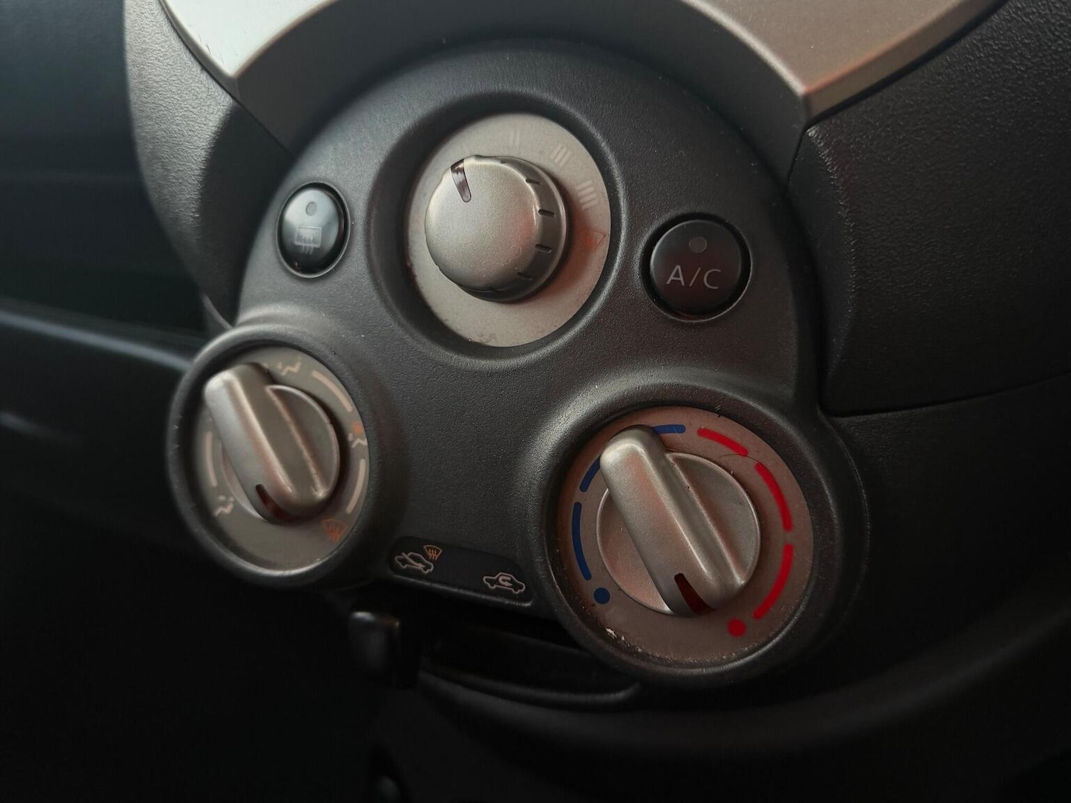 Used Nissan Micra 2013 for sale - 76712810: Photo 14