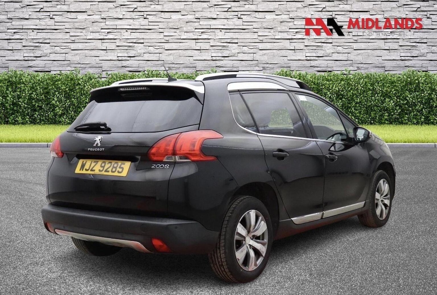 Used Peugeot 2008 2015 for sale - 78070492: Photo 4