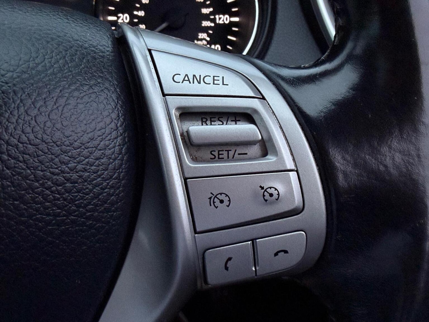 Used Nissan Qashqai 2015 for sale - 76471190: Photo 21