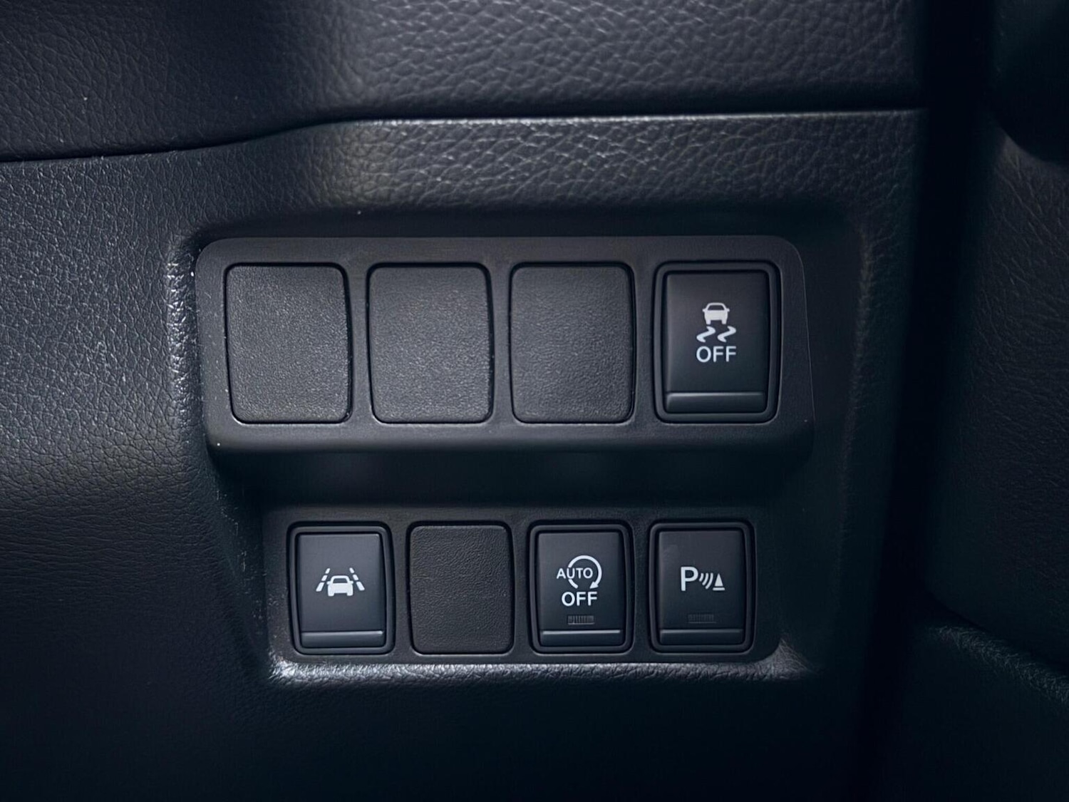 Used Nissan Qashqai 2015 for sale - 76471190: Photo 24