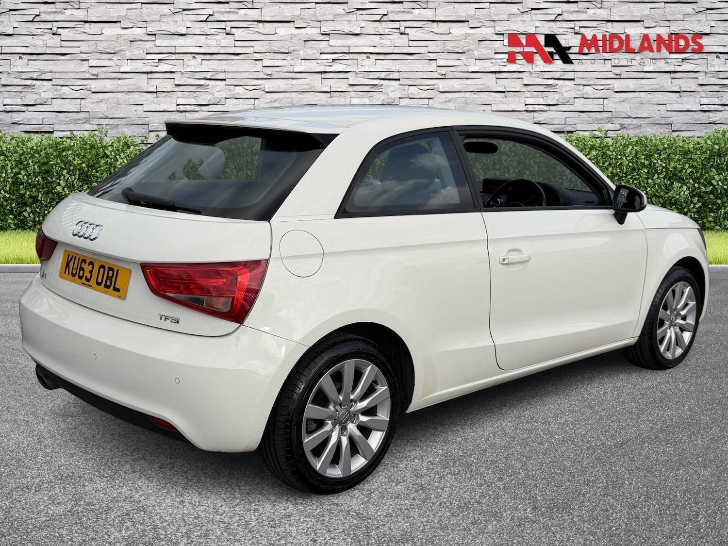 Used Audi A1 2013 for sale - 77715097: Photo 4
