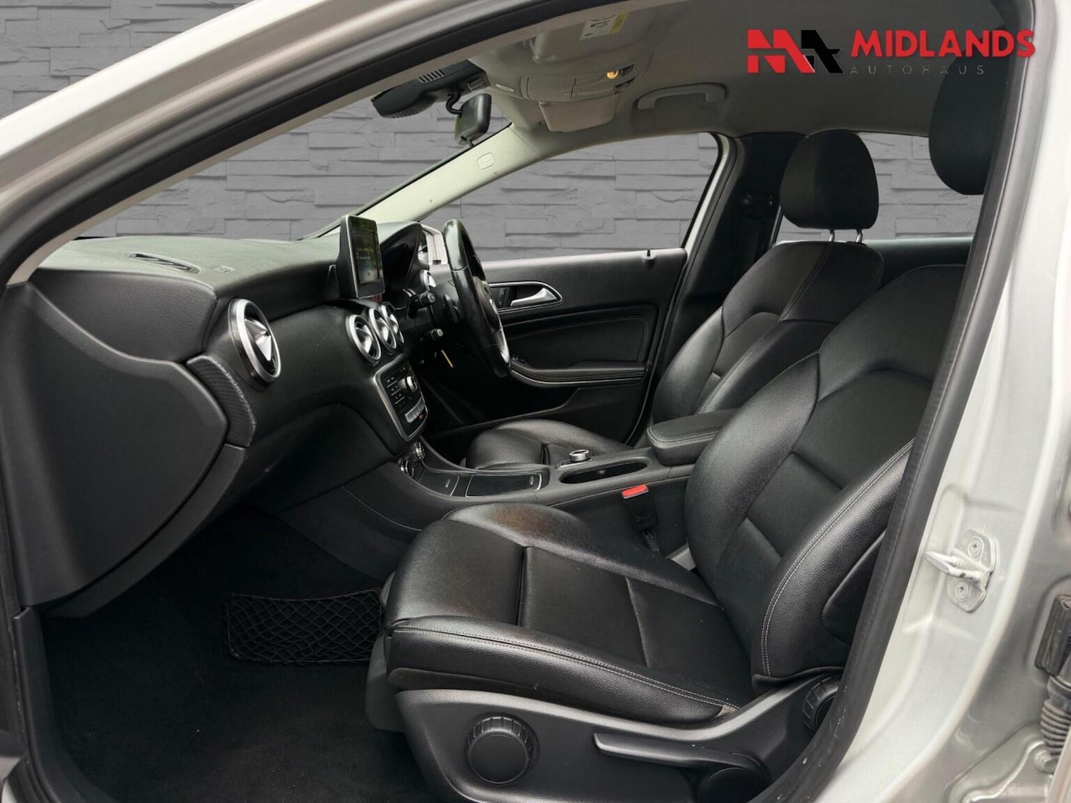 Used Mercedes-Benz A-Class 2017 for sale - 76510952: Photo 9