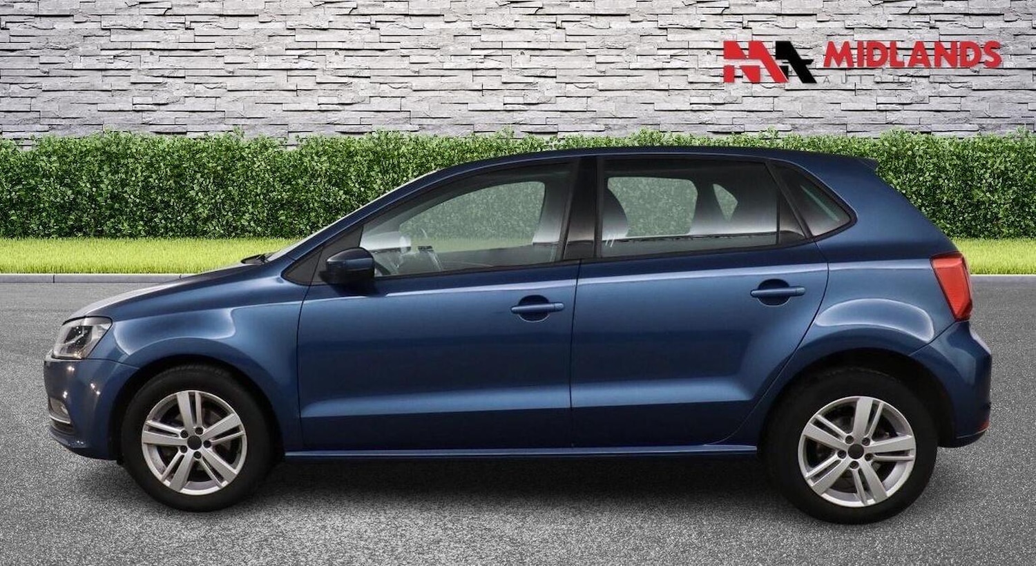 Used Volkswagen Polo 2016 for sale - 76605729: Photo 6