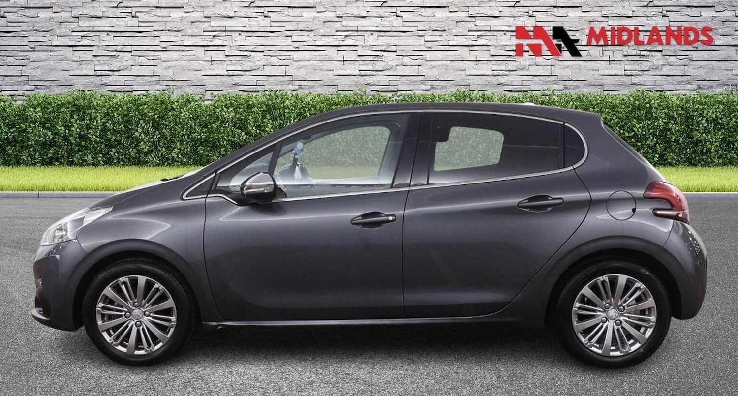 Used Peugeot 208 2017 for sale - 78168842: Photo 6