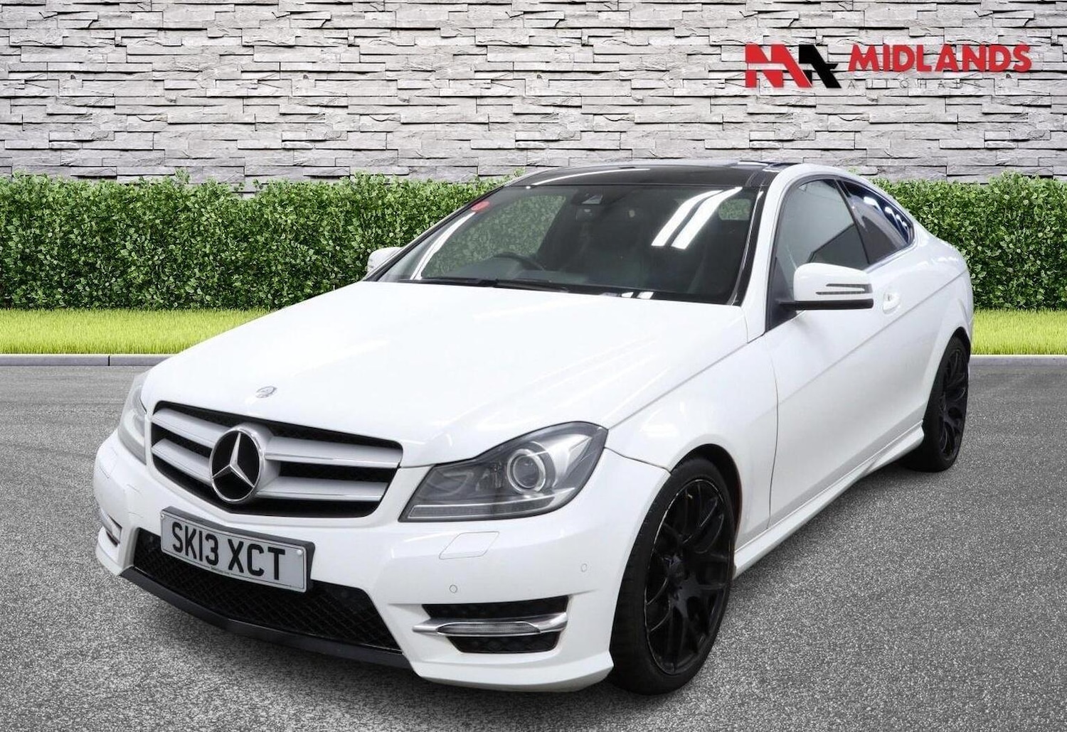 Used Mercedes-Benz C Class 2013 for sale - 76618740: Photo 3