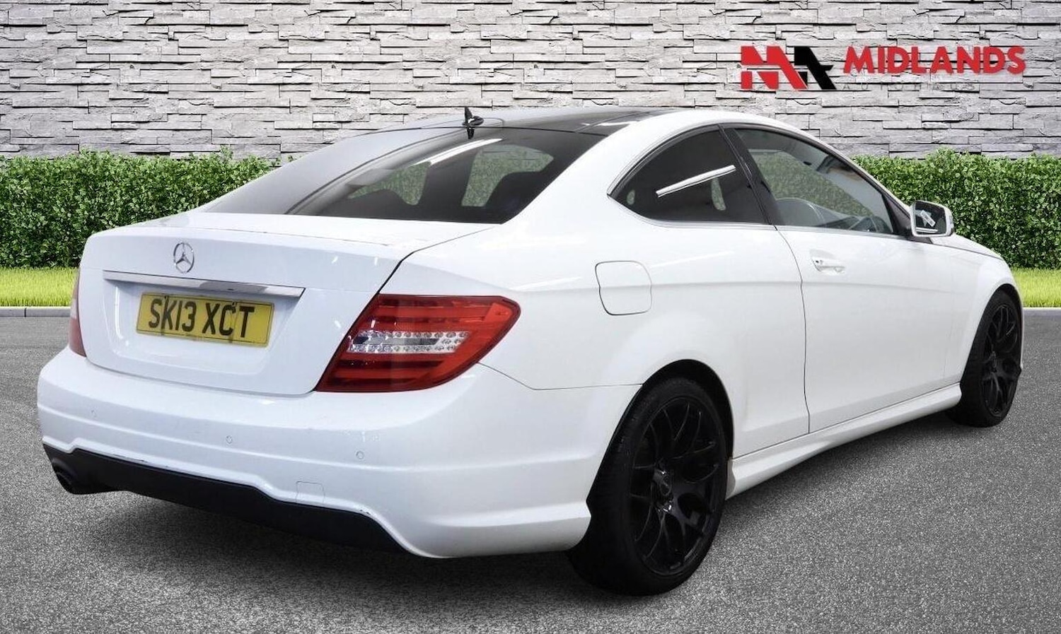 Used Mercedes-Benz C Class 2013 for sale - 76618740: Photo 4