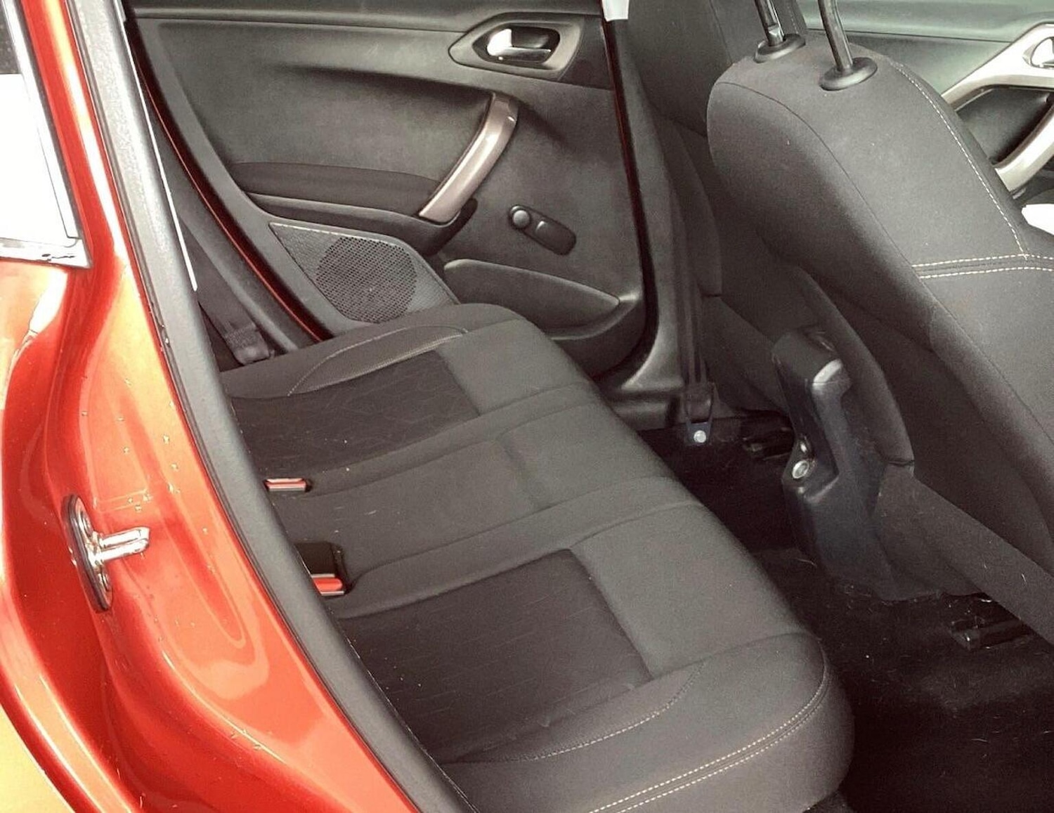 Used Peugeot 2008 2015 for sale - 77735817: Photo 6