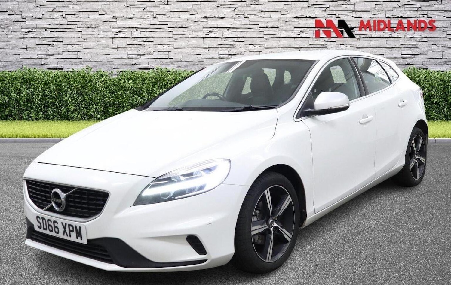 Used Volvo V40 2016 for sale - 78125183: Photo 3