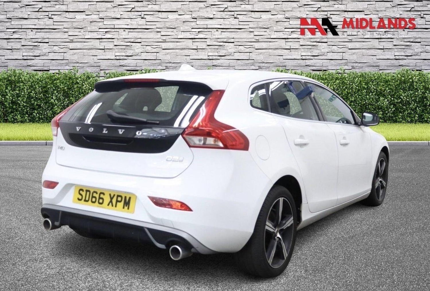 Used Volvo V40 2016 for sale - 78125183: Photo 4