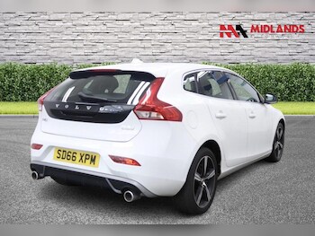 Used Volvo V40 2016 for sale - 78125183: Photo