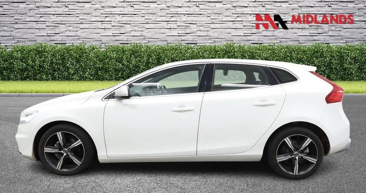 Used Volvo V40 2016 for sale - 78125183: Photo 6