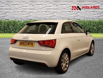 Used Audi A1 2013 for sale - 76149313: Photo 4