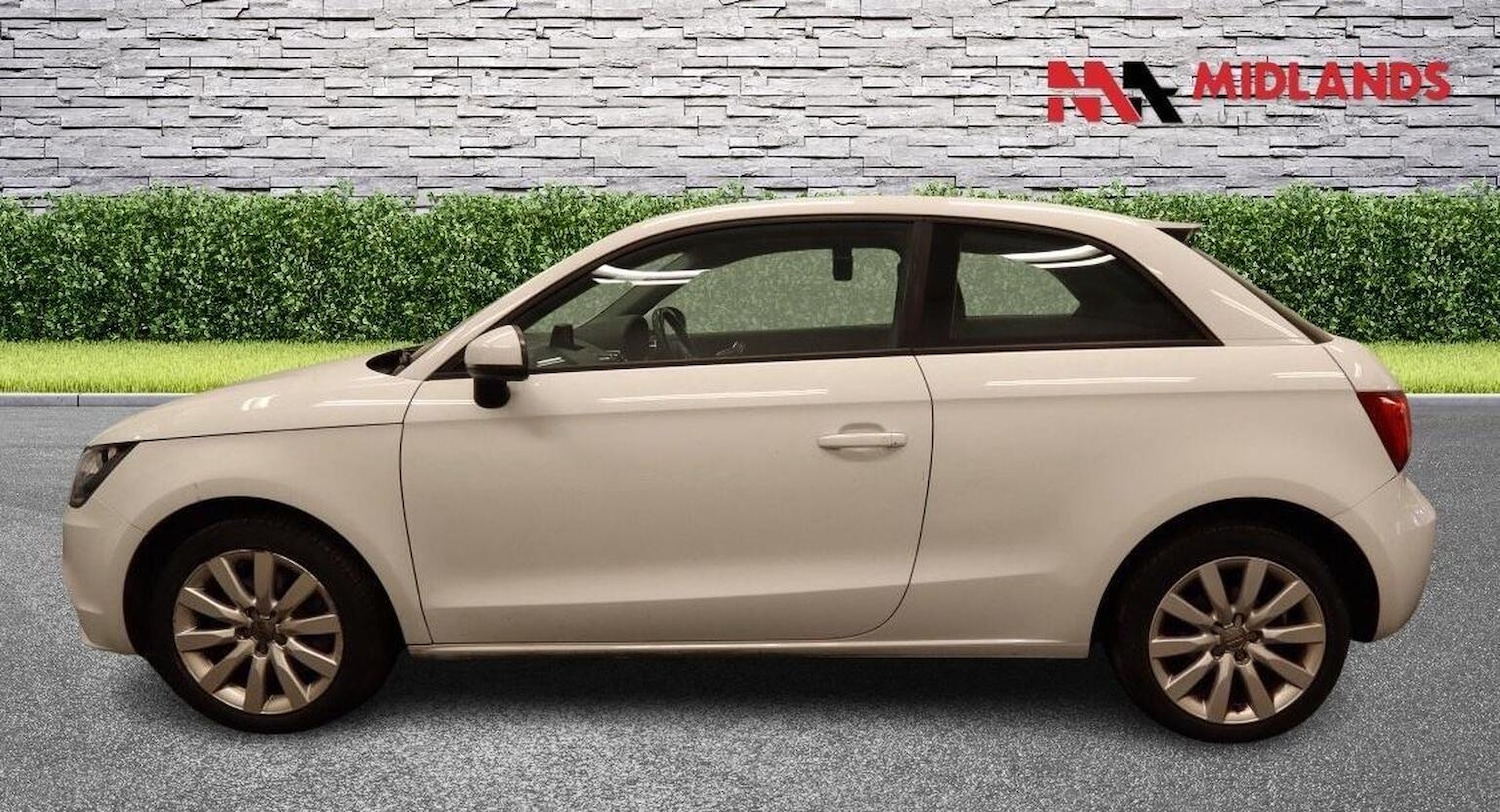 Used Audi A1 2013 for sale - 76149313: Photo 6