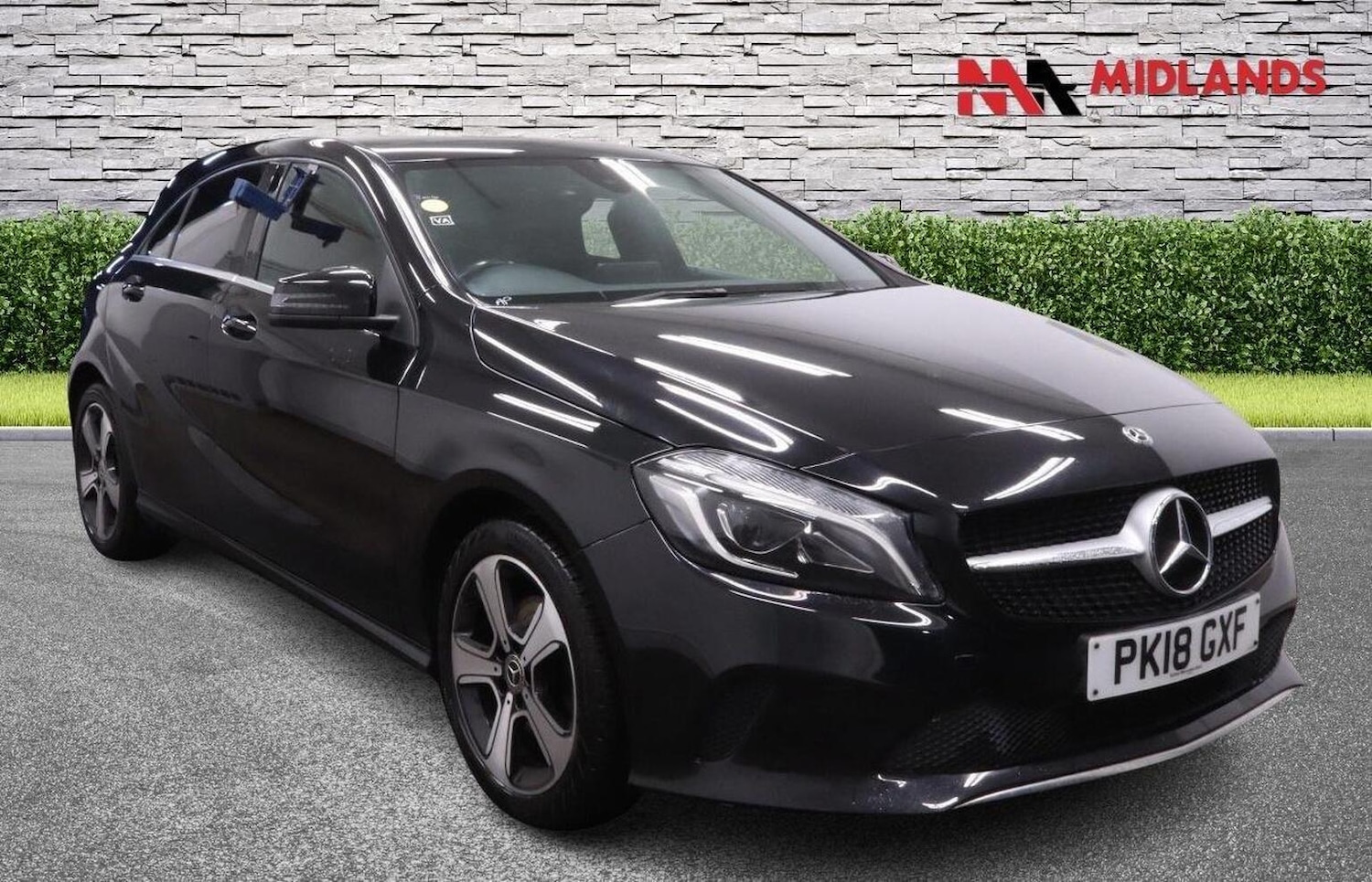 Used Mercedes-Benz A-Class 2018 for sale - 76497457: Photo 1