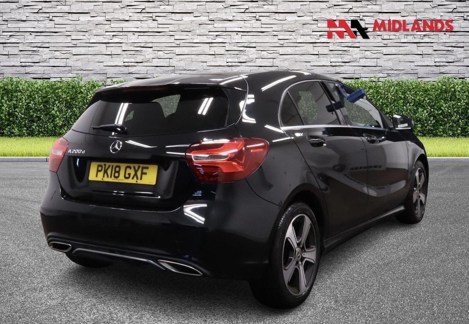 Used Mercedes-Benz A-Class 2018 for sale - 76497457: Photo 4